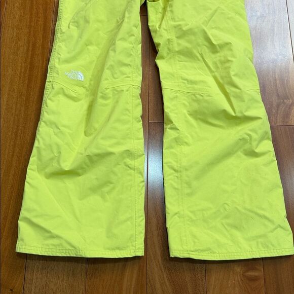 The North Face Women's Freedom Hyvent Insulated Ski Pants in neon yellow size XS - Picture 3 of 13